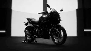 Bajaj posts Pulsar 250 teaser; bike to launch on October 28