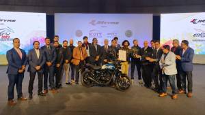 Royal Enfield Hunter 350 wins Indian Motorcycle of the Year award at IMOTY 2023